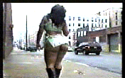 Juice black booty bouncing down the street